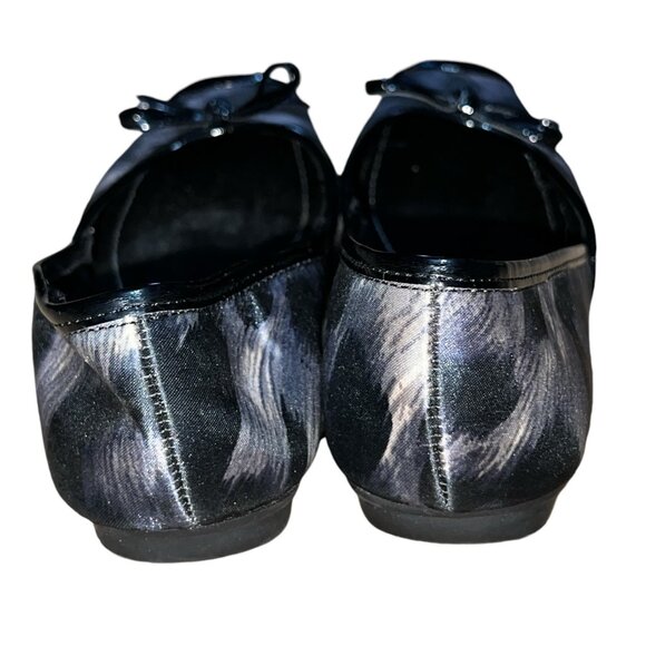 Sam & Libby Zees Shiny Canvas Abstract Bow Front Flat Shoes Sz 5.5 M Womens Blac - Picture 7 of 13